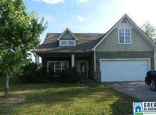 165 Robin St, Calera, AL 35040