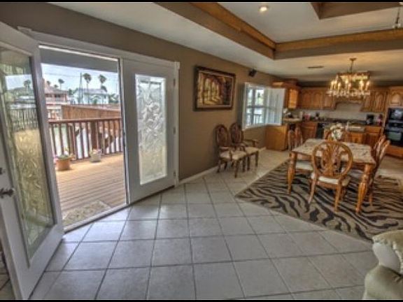 5th image of 217 Bass Ave