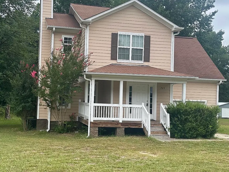 725 Perry Howard Rd