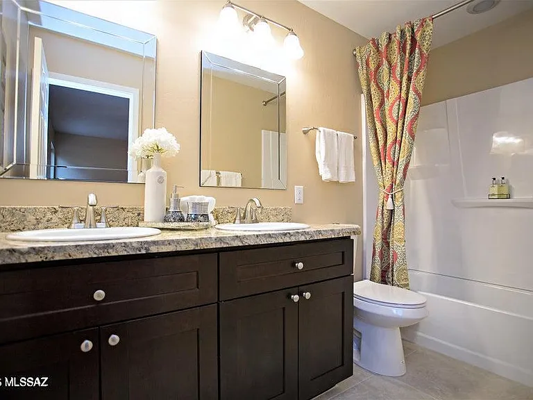 727 W Buffalo Grass Dr — Photo 16