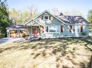 12103 State Route 7, Lake Lotawana, MO 64086