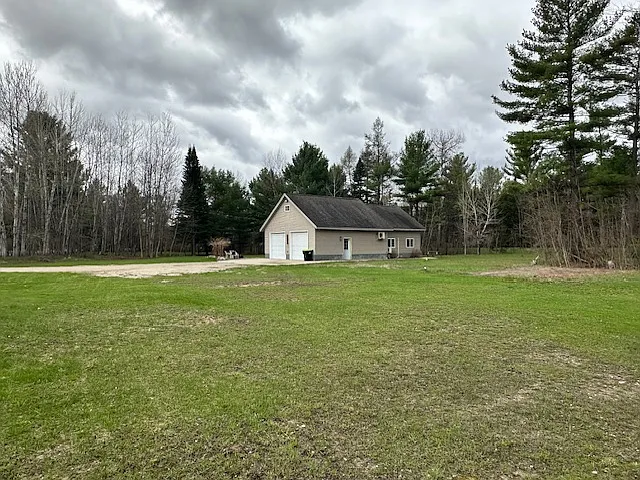 2 bed, 1600 sqft, $3,000 — Photo 2