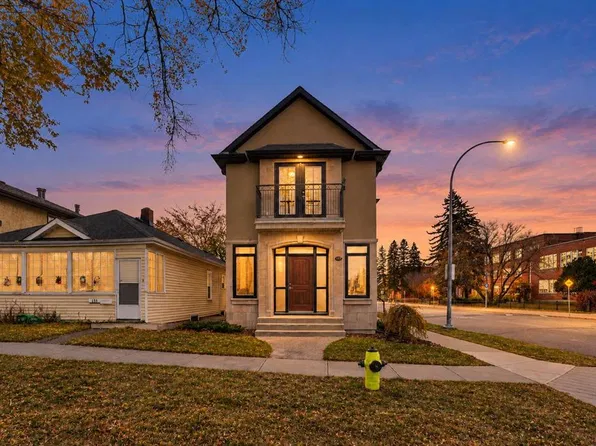 137 N 11th Ave NW, Calgary, AB T2M 0B7