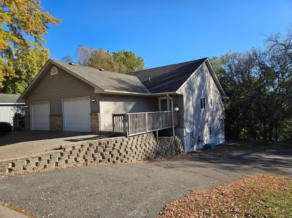 705-715 6th St N, Bayport, MN 55003