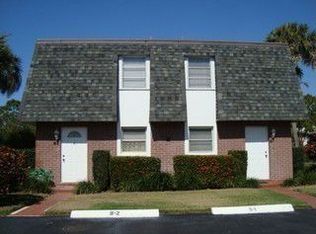 600 Valley Stream Dr APT B2, Naples, FL 34113