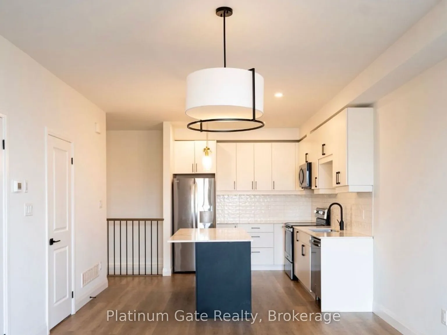 2 bed, $2,100 — Photo 3