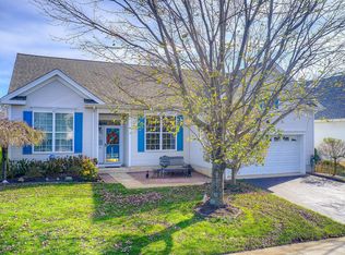 61 Whitewater Dr, Barnegat, NJ 08005