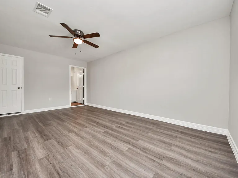 4114 Fairgreen Ln — Photo 31