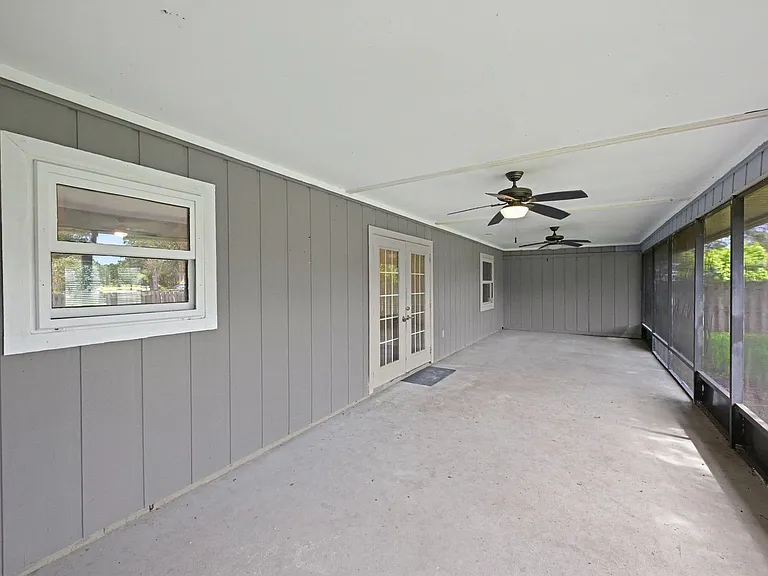 1242 Laconia St — Photo 16