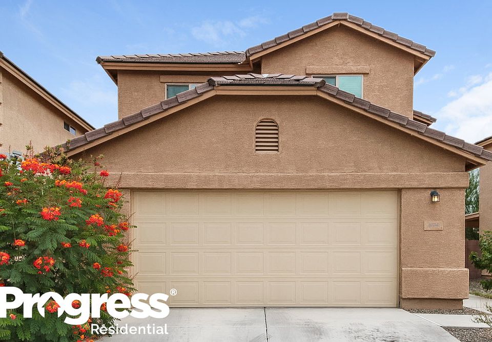 1st image of 874 W Calle Arroyo Norte