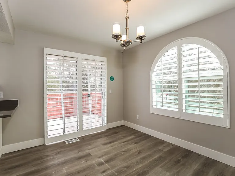 6873 S 3235 W — Photo 9