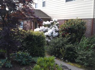 192 Ridgeway Rd, Lake Oswego, OR 97034