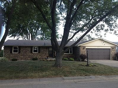 1st image of 877 Edwin Dr