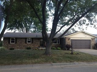 877 Edwin Dr, Bourbonnais, IL 60914