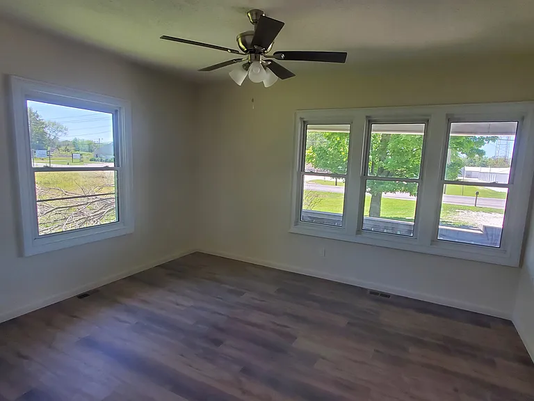 1512 S Morley St — Photo 10