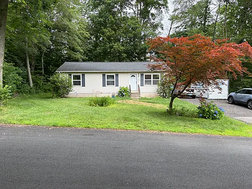 205 Echo Rd Photo 1 205 Echo Rd Photo 1