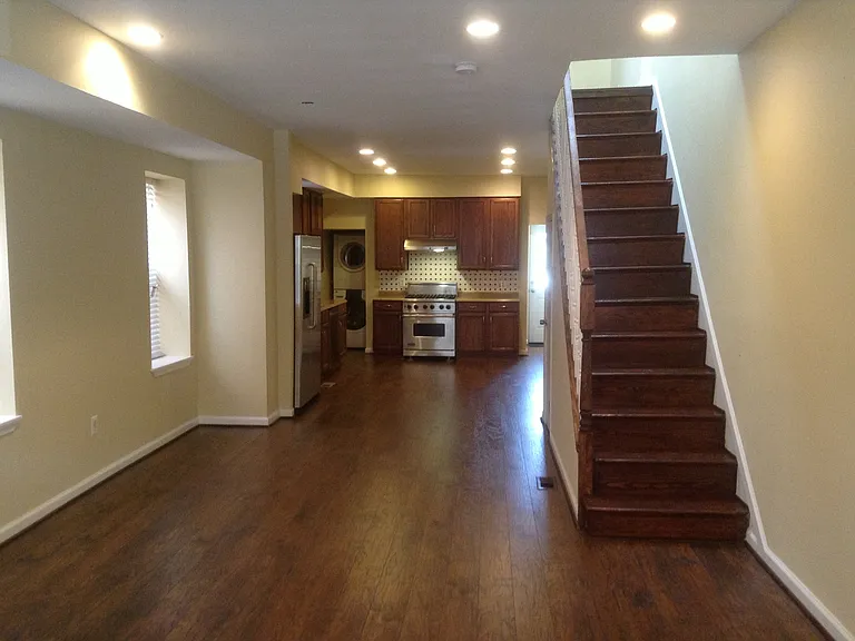 843 N Bentalou St — Photo 3