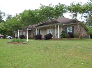 542 Okatoma River Rd, Seminary, MS 39479