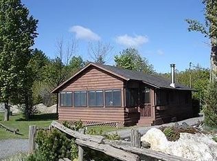 471 N Beach Rd, Orleans, VT 05860