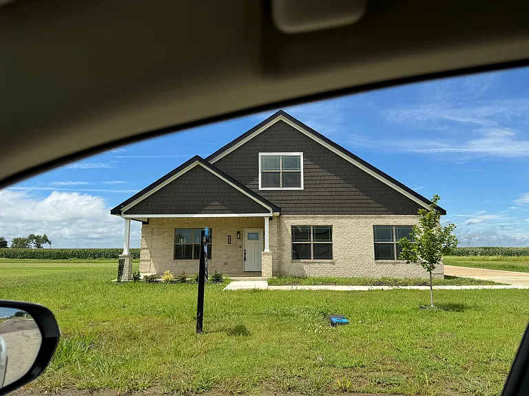 111 Chandlor Cir — Photo 3