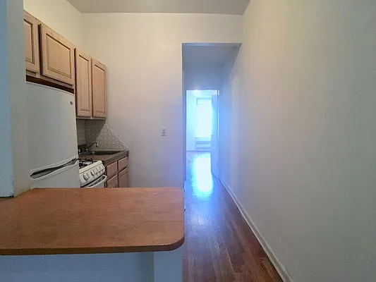 Rented by Sovereign Associates | media 2