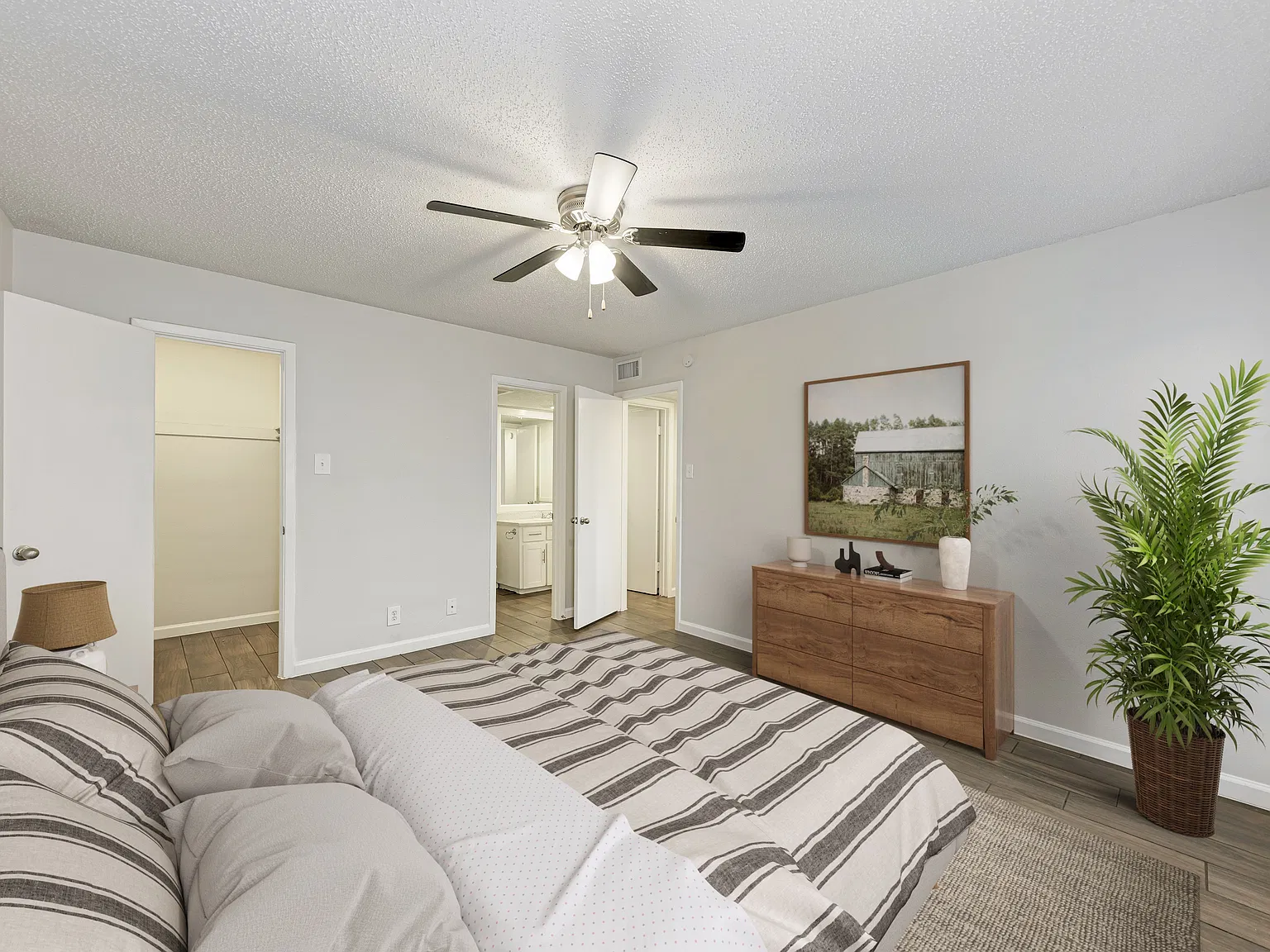 Austin Parke Apartments — Photo 2