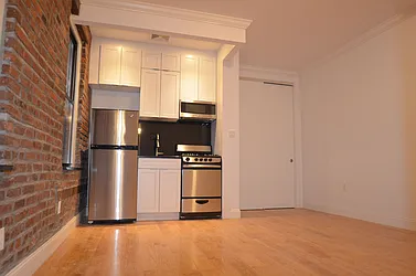 Rented by CITY SKYLINE REALTY INC