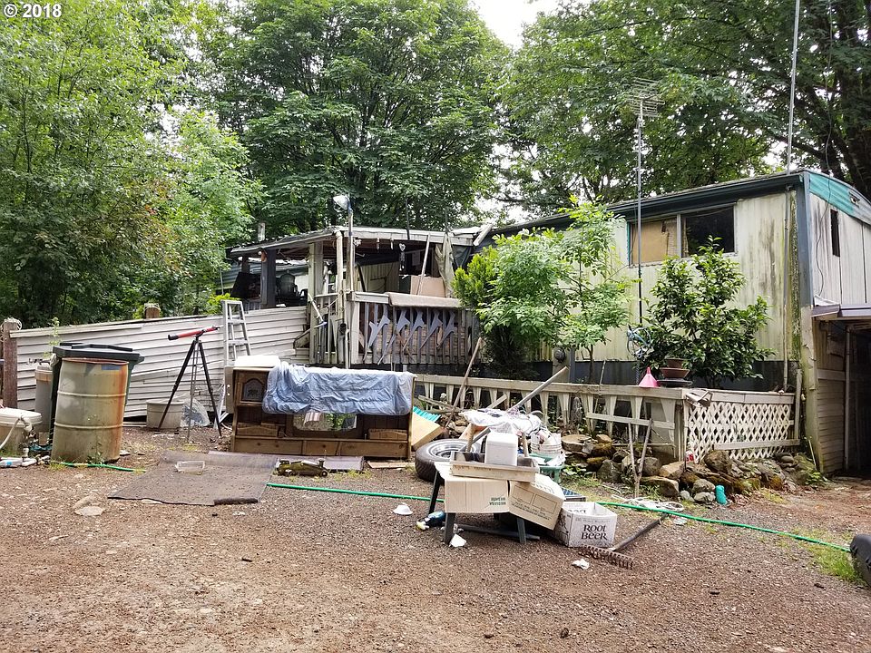 1st image of 181 Cathmar Park Ln