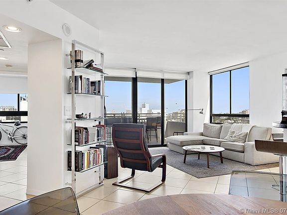 3rd image of 1330 West Ave APT 914