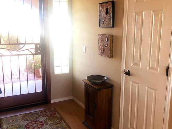4th image of 1095 W Calle De Emilia