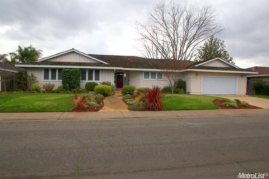 1st image of 718 Whitehall Way