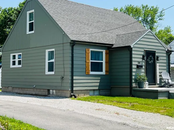 206 Grand St, Anna, IL 62906