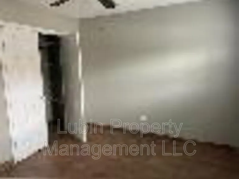 1616 Monroe Ave #7 — Photo 8