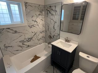 107 Tulane Dr SE #2, Albuquerque, NM 87106