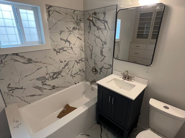 107 Tulane Dr SE #2