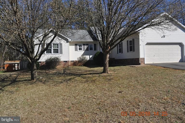1st image of 11927 Woodland View Dr