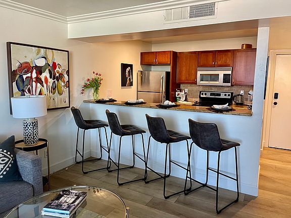 5th image of 4120 N 78th St APT 204