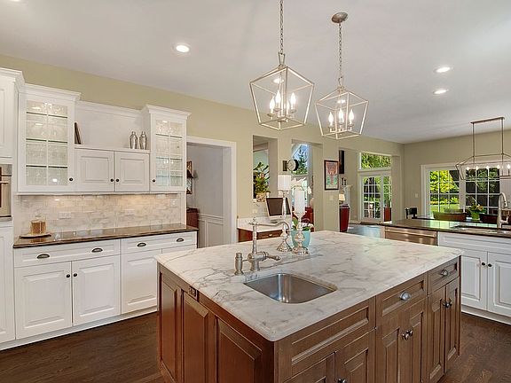 Large kitchen, marble island