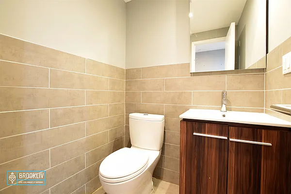 Rented by null | media 30