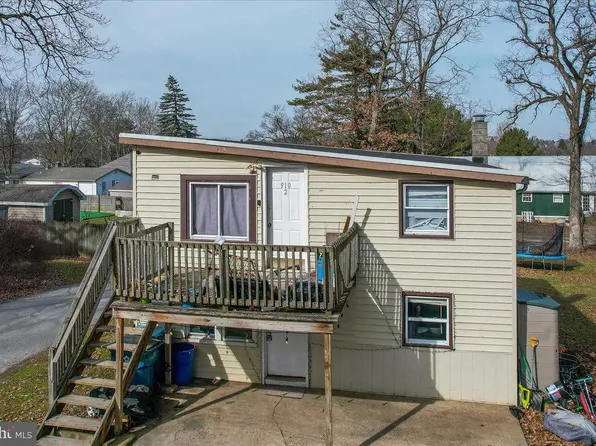 910 Neff Aly, Red Lion, PA 17356