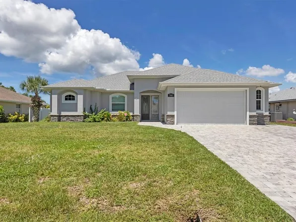 7403 Snow Dr, Englewood, FL 34224