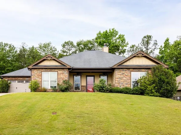 5 Woodchase Dr, Phenix City, AL 36870