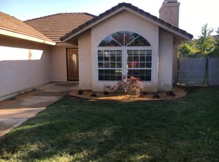 1411 Upland Ct, Redding, CA 96003