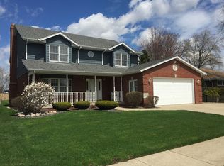 3758 Terrace Dr, Lansing, IL 60438