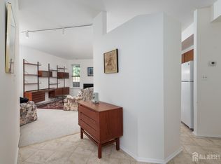 4031 Bayberry Ct, Monmouth Junction, NJ 08852