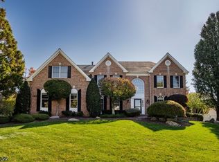 120 Country View Dr, Freehold, NJ 07728
