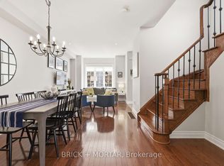 22 Flook Ln, Toronto, ON M2R3Y6