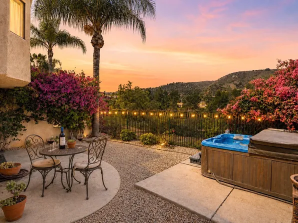 3679 Calle Joaquin, Calabasas, CA 91302