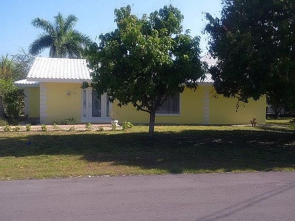 4th image of 7947 Buccaneer Dr