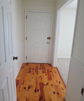 4th image of 3220 Wisteria Ave
